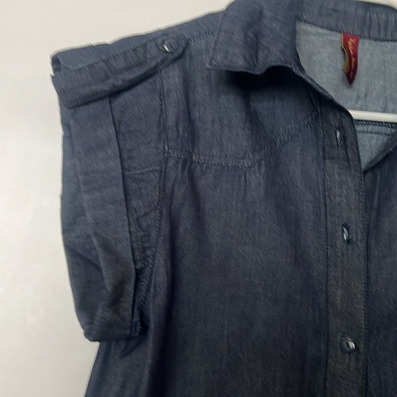 Nice - Picture 2 of 4